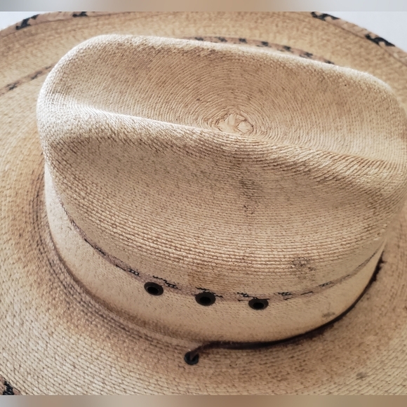 The Lonestar® one size beautifully crafted cattleman pinto palm hats - Picture 11 of 12